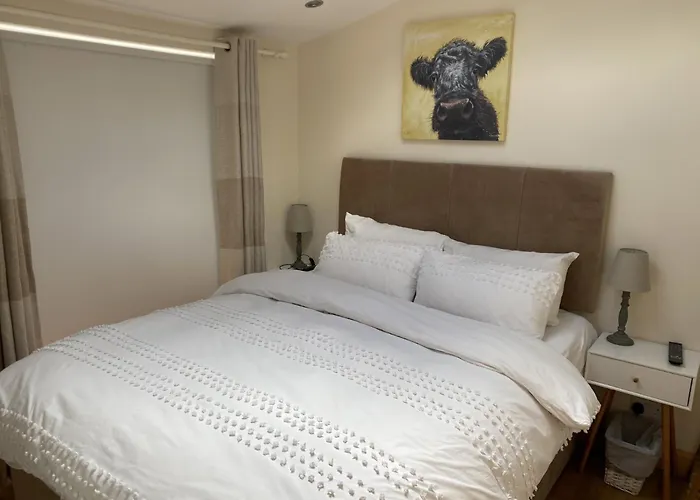 New Forest 2 Bedroom Guest Suite & Hot Tub